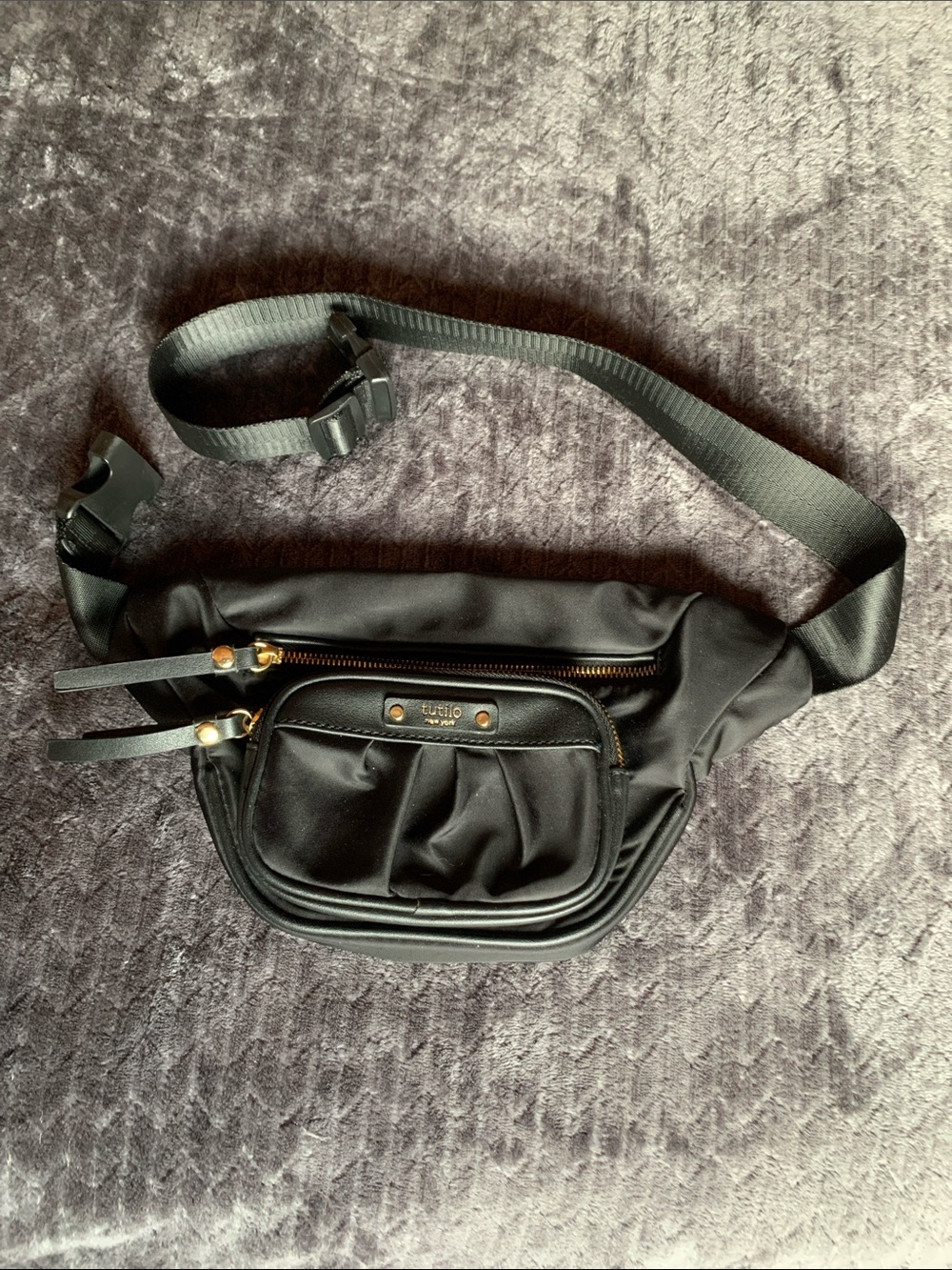 “tutilo” - New York. Fanny Pack Bag.